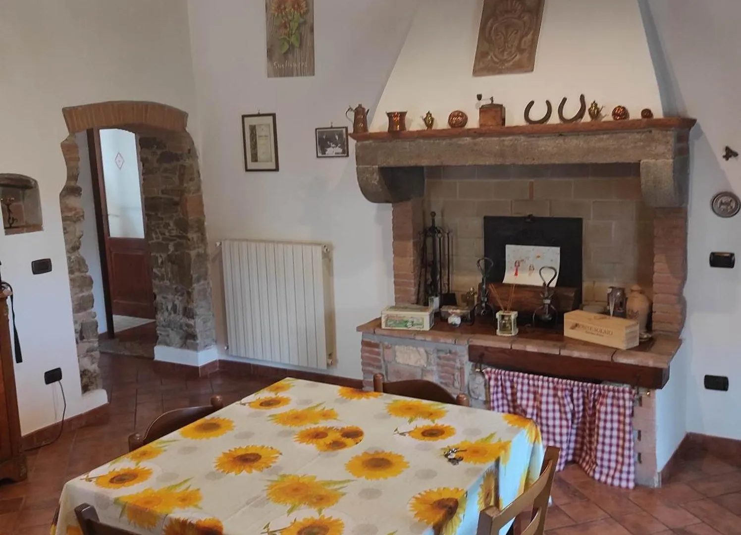 Casa Dei Nonni 57021 Διαμέρισμα Campiglia Marittima 0*,  Ιταλία